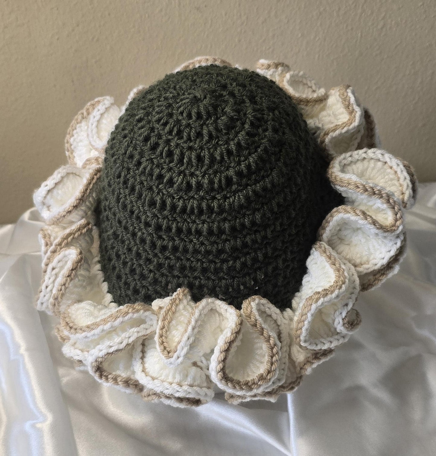 Ruffle Hat